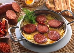 SUCUKLU YUMURTA